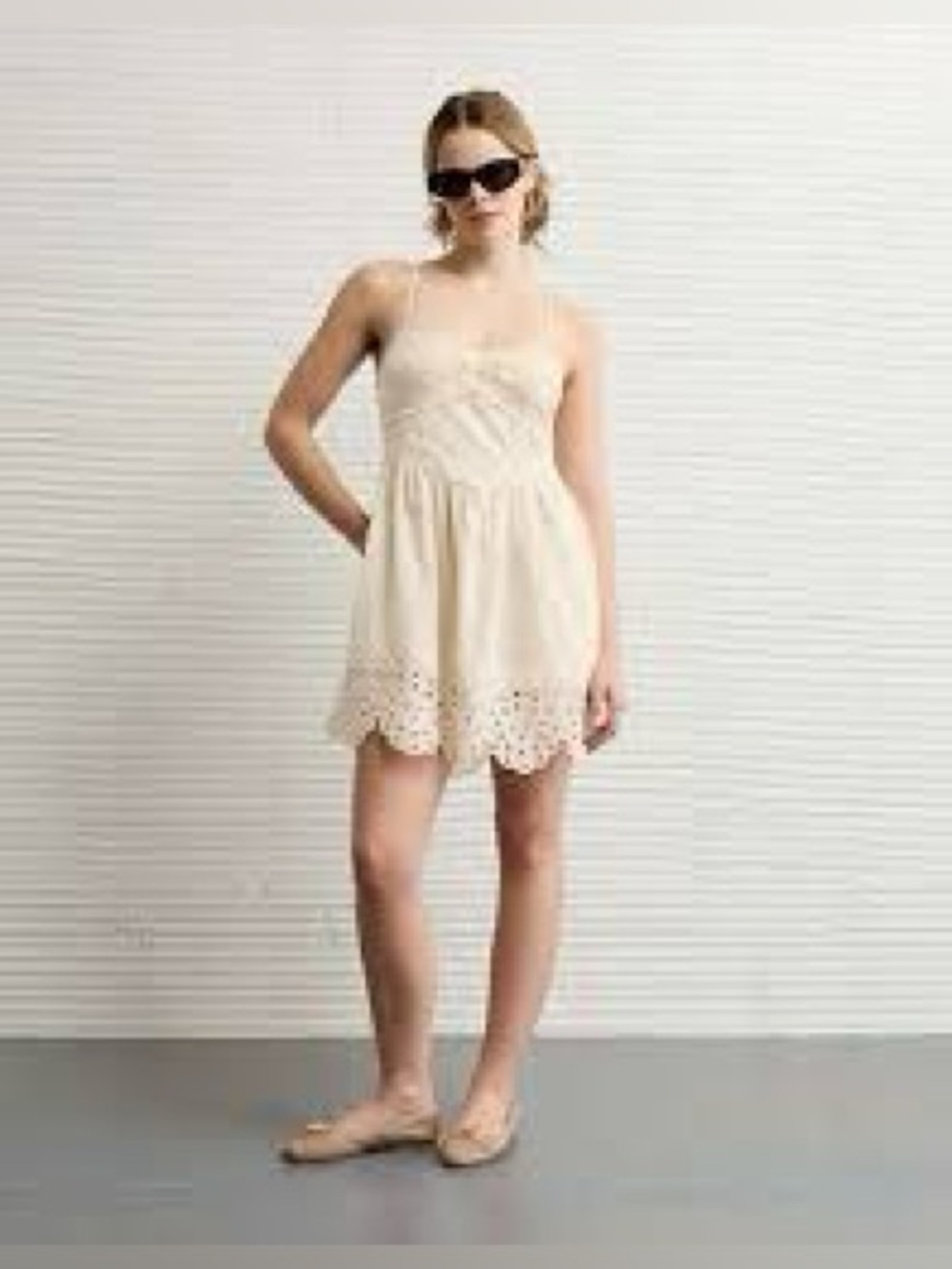American Eagle Eyelet Mini Dress Cream, size L, like new!